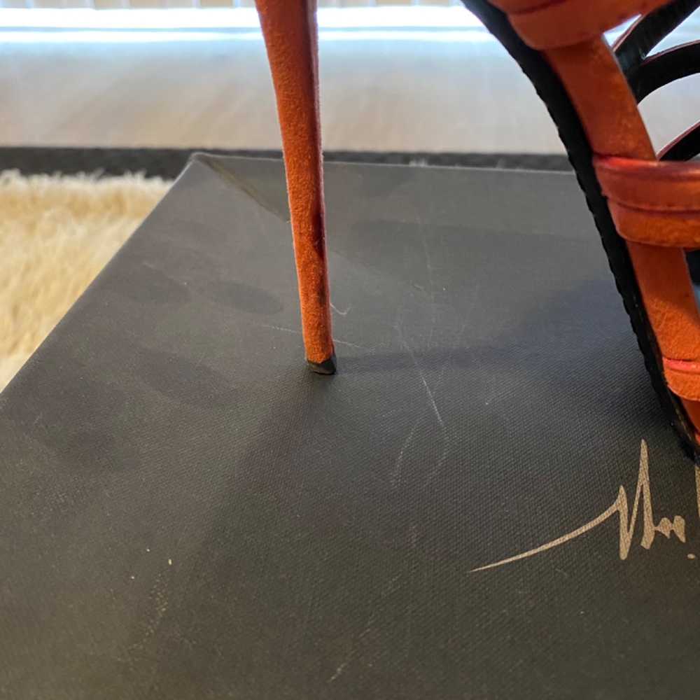 Shoes - Picture 2 of 4